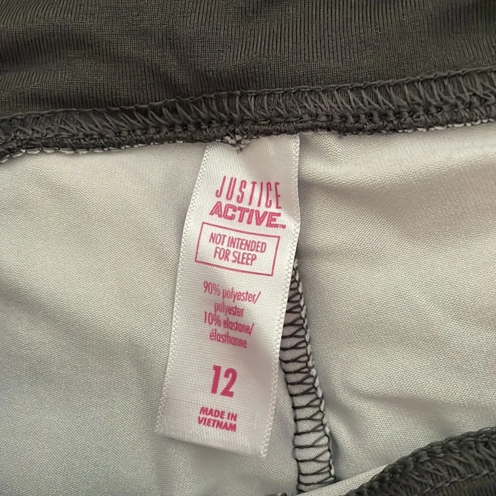 Like new leggings - Picture 3 of 3